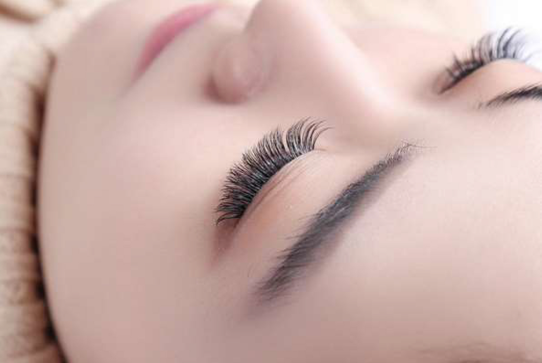 eyelash extension